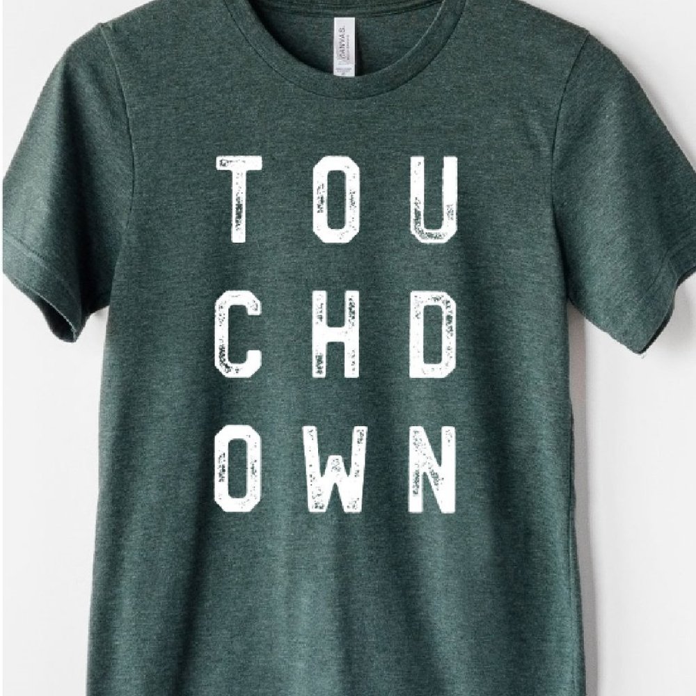 RETRO TOUCHDOWN GRAPHIC TEE